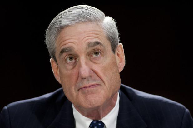 Robert+Mueller+is+head+of+the+Special+Counsel+investigation.+A+republican+former+FBI+director+who+served+from+2001+to+2013%2C+working+under+both+republican+and+democratic+presidents.