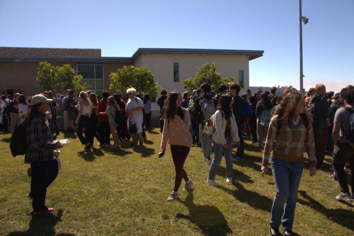 Sage Creek students assemble on the grassy area of the academic mall for Club Rush. The event was held the week of October 16-20.