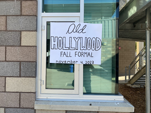 An ASB poster reminds the students that fall formal is on Nov. 4. ASB has put together an old Hollywood theme dance this year. 