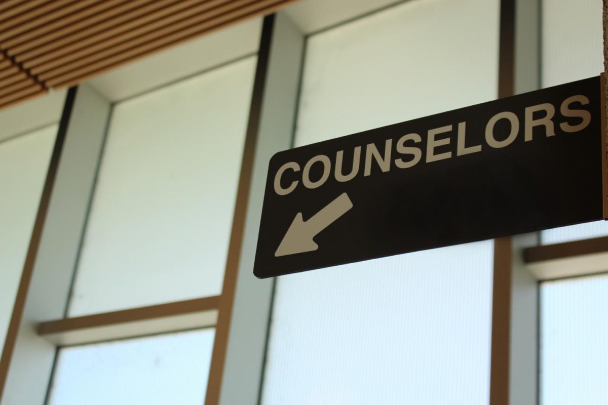 Sign to the counselor offices