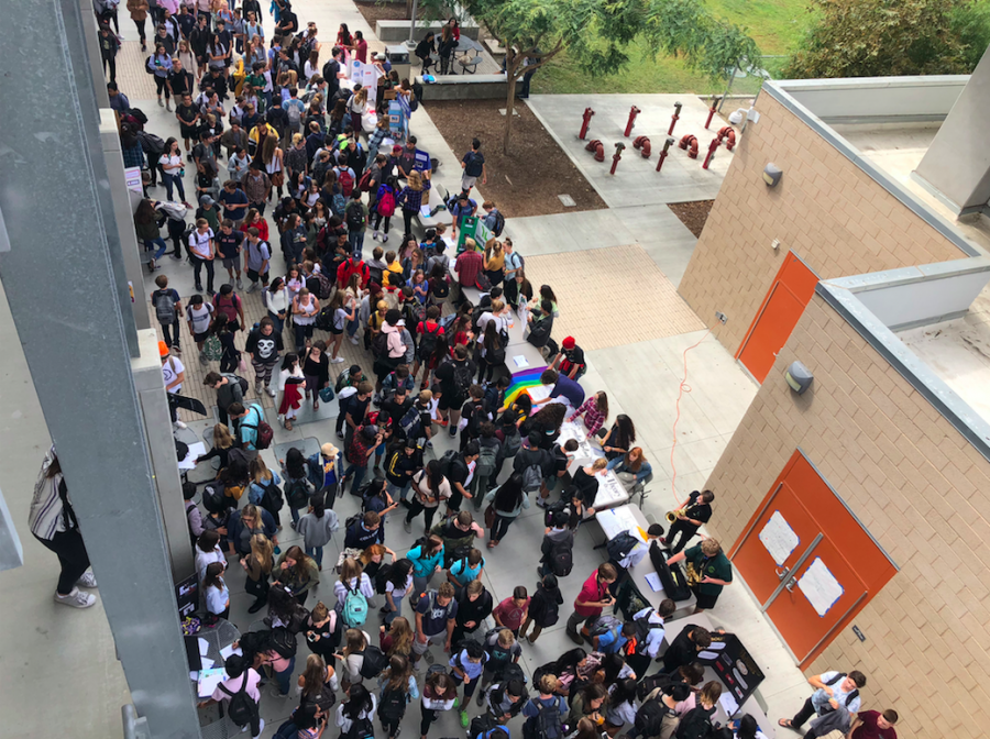 Students walk through the academic mall checking out the different clubs that were presented at club rush. Throughout the event, there were a large variation of clubs that were offered for students to get involved in.