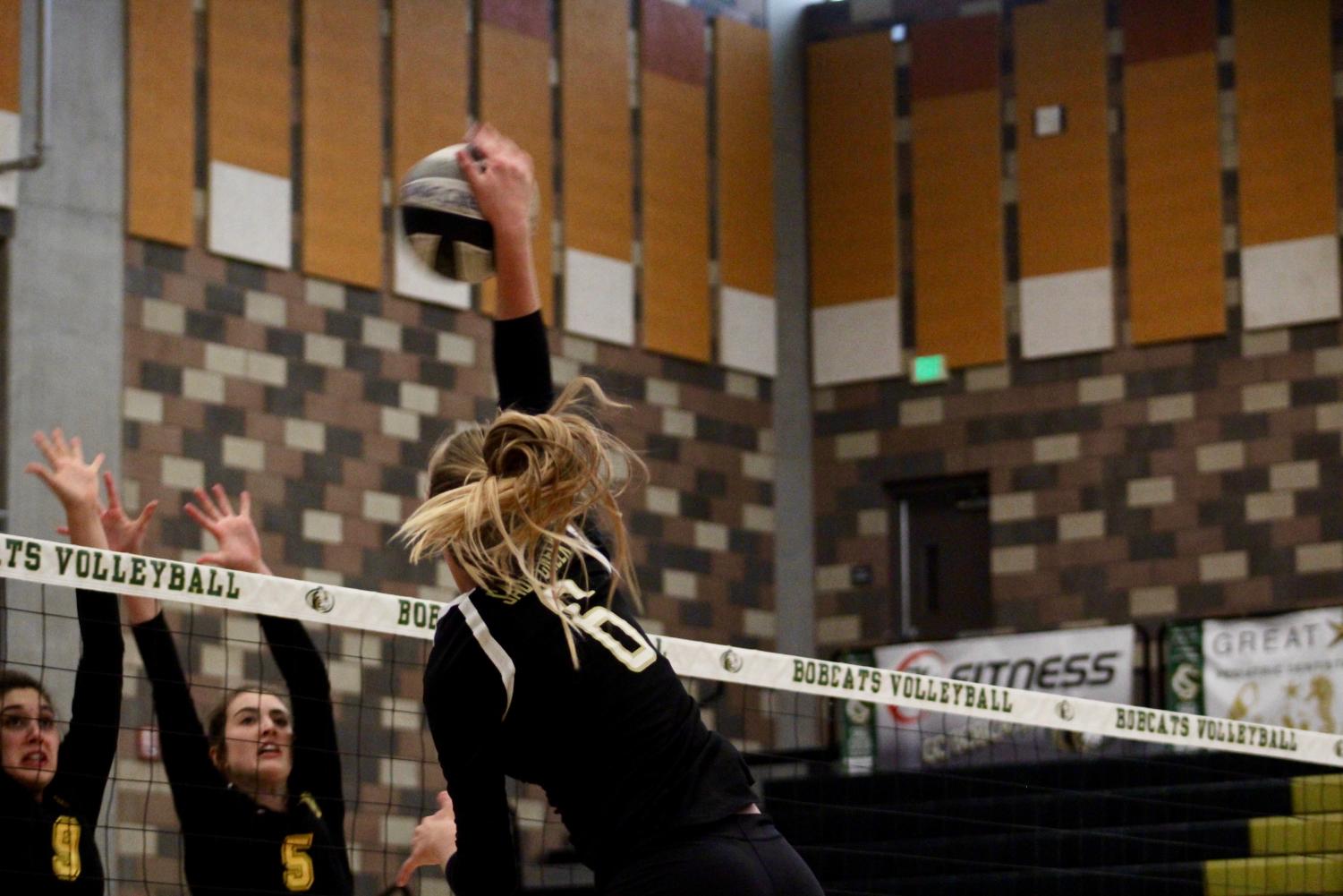 Girls Volleyball CIF Semi Finals Photo Gallery