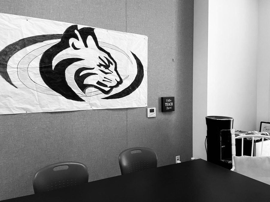 The English department pod is where betting and gambling took place using UNO cards. The room is now empty where the entirety of the department once sat and played. 