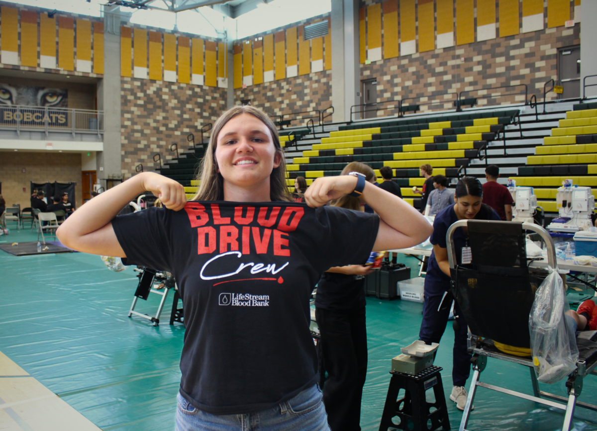  Gabriella Markos, a sophomore and an ASB member at Sage Creek, came full of spirit with her support by helping out at the fundraiser. Her energy put a smile on everyone's faces and made it a positive environment with her presence.