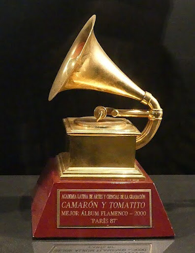 A Latin Grammy award given to Camarón and Tomatito for Best Flamenco Album in 2000. Modern Grammy awards still look the same.