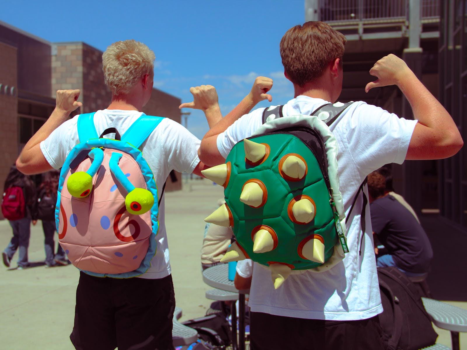 Class of 2026 Seniors Flaunt New Backpacks